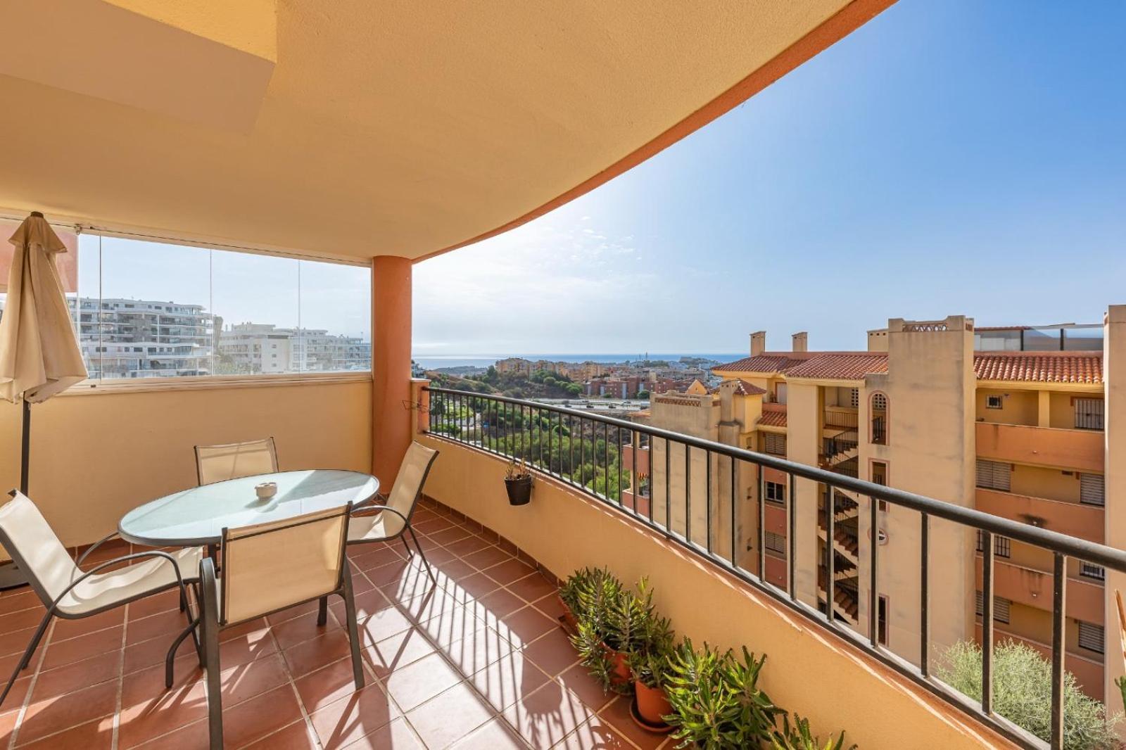 Apartamento Acogedor Con Vista Al Mar Màlaga Exteriér fotografie